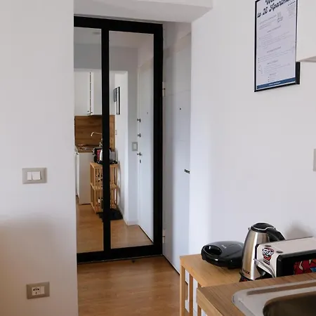 2e Center * Tirana